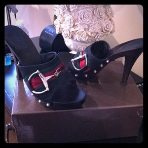 Gucci Mules!